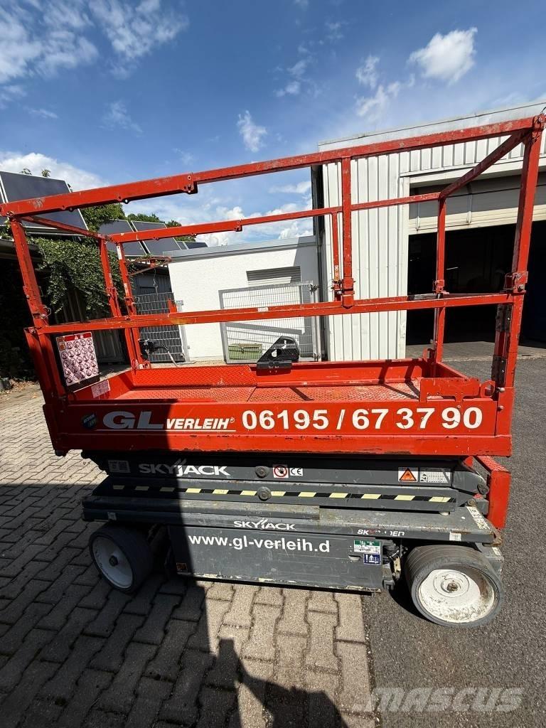SkyJack SJ 3220 Ножични работни платформи