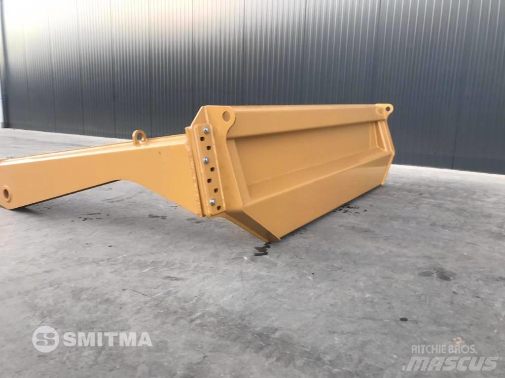 CAT 730 Задни врати
