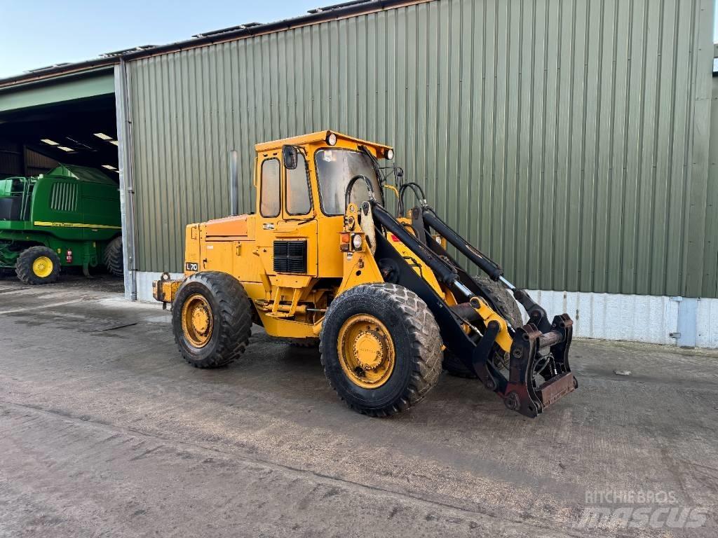 Volvo L 70 Колесни товарачи