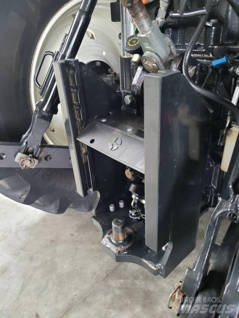 New Holland T 6.140 Трактори