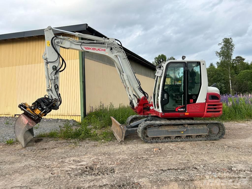 Takeuchi TB290 Средни екскаватори 7т - 12т