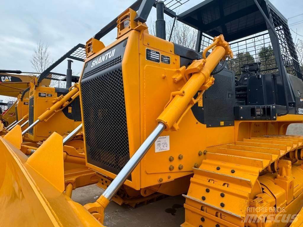 Shantui SD 22 F Верижни булдозери
