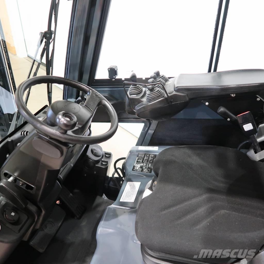 Toyota 8FBE16T Електрически вилични кари-повдигачи