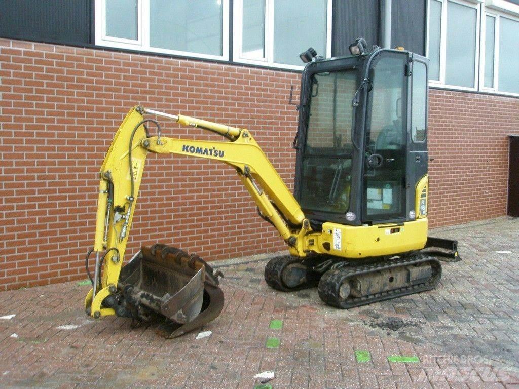 Komatsu PC16R-3HS Мини екскаватори < 7 т
