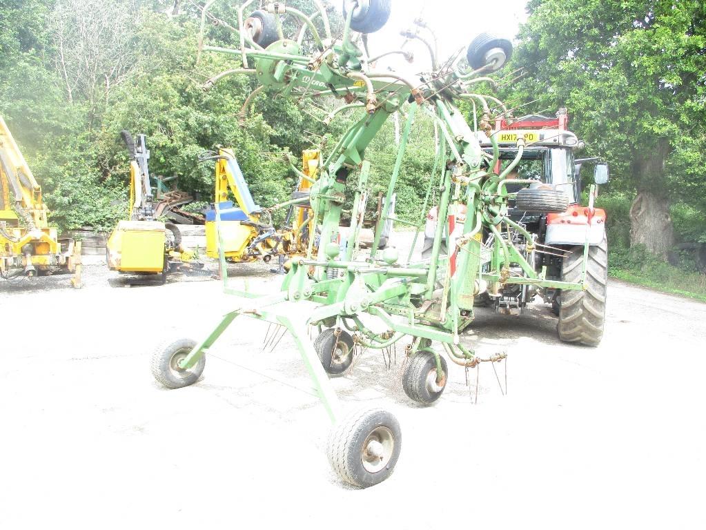 Krone KWT 10.50/8x7 Гребла и сенообръщачки