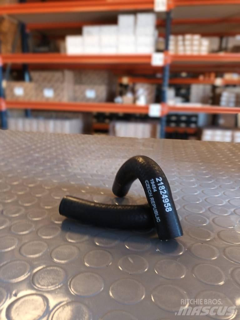 Volvo HOSE 21824958 Транспорт - Други