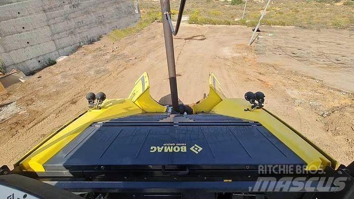 Bomag BF700C-2 Строителство - Други