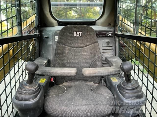 CAT 262 D Мини товарачи
