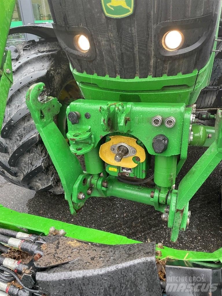 John Deere 6140R Трактори