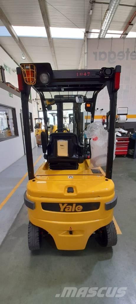 Yale ERP 18 VF LWB Електрически вилични кари-повдигачи