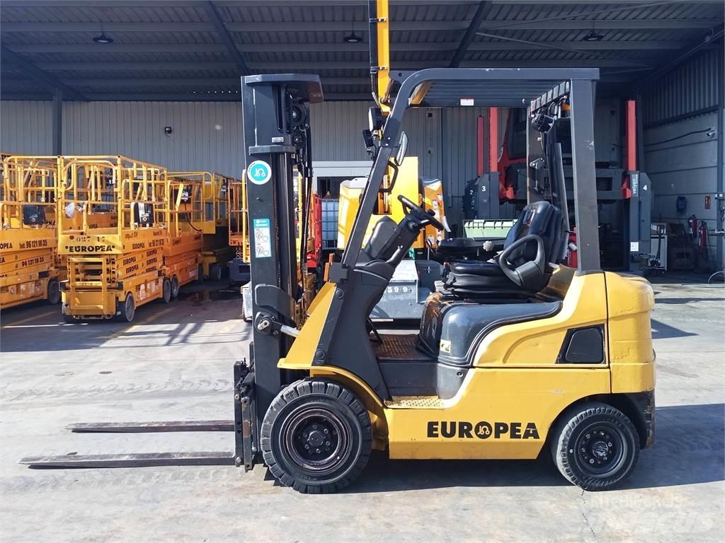 CAT DP18NTD Дизелови камиони