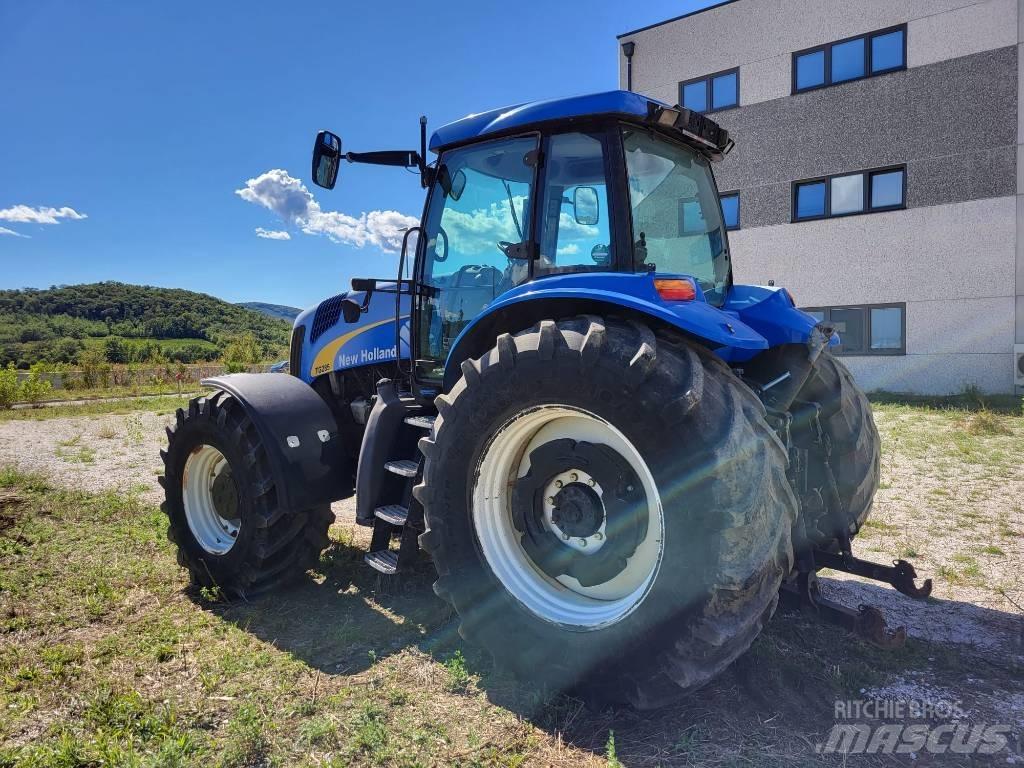 New Holland TG 285 Трактори