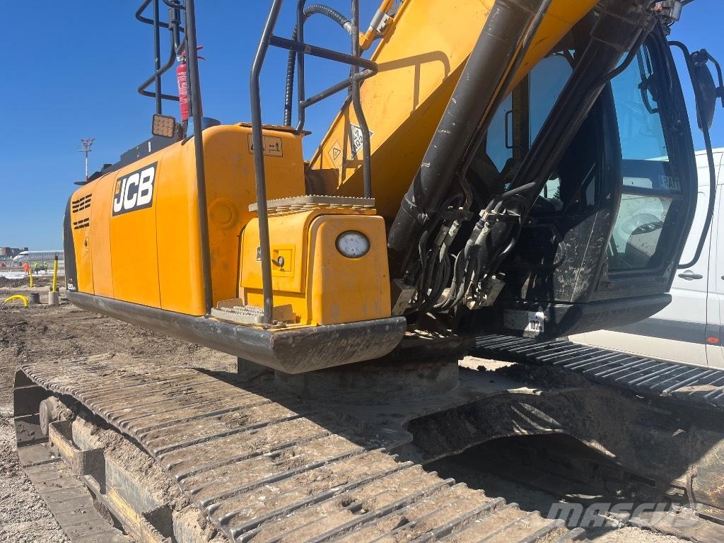 JCB JS 220 LC Верижен екскаватор