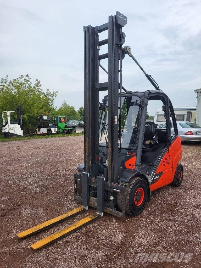 Linde H30D-02 EVO Дизелови камиони