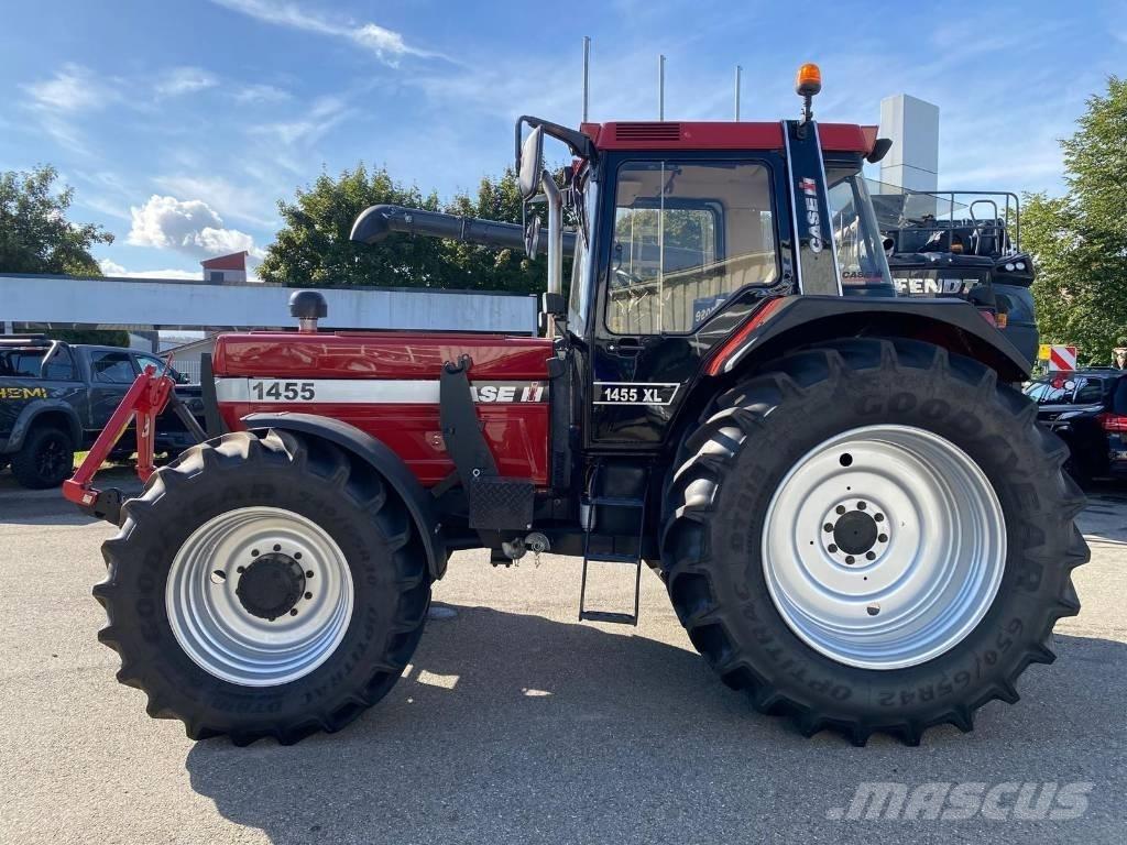 CASE 1455 XL Трактори