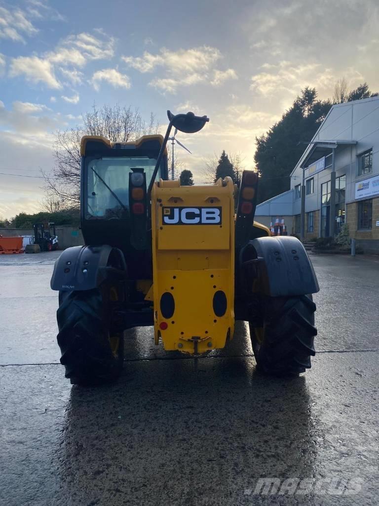 JCB 535-95 Телескопични товарачи