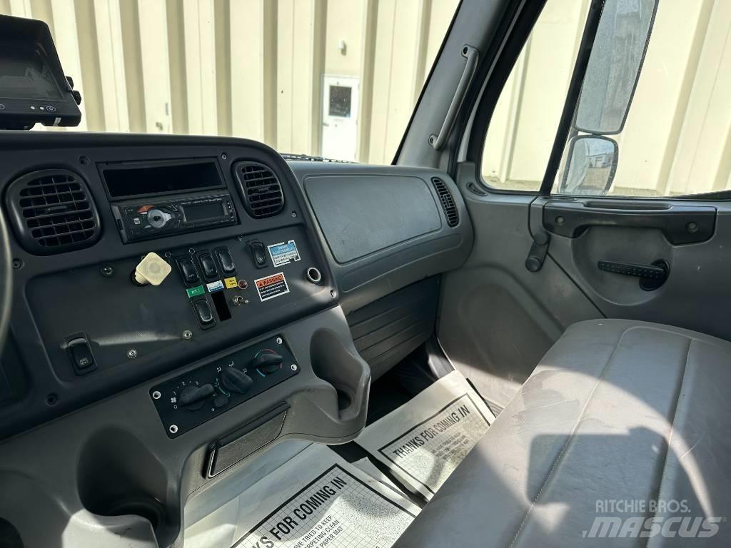 Freightliner M2 Камиони за отпадъци