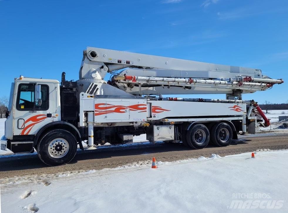KCP 40M Бетонопомпи

