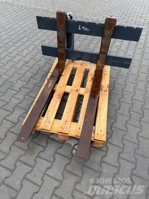 Volvo 3 TONY Вили