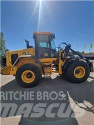 JCB 427 Колесни товарачи