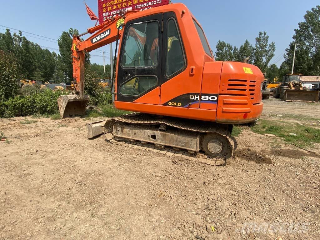 Doosan DH80 Верижен екскаватор