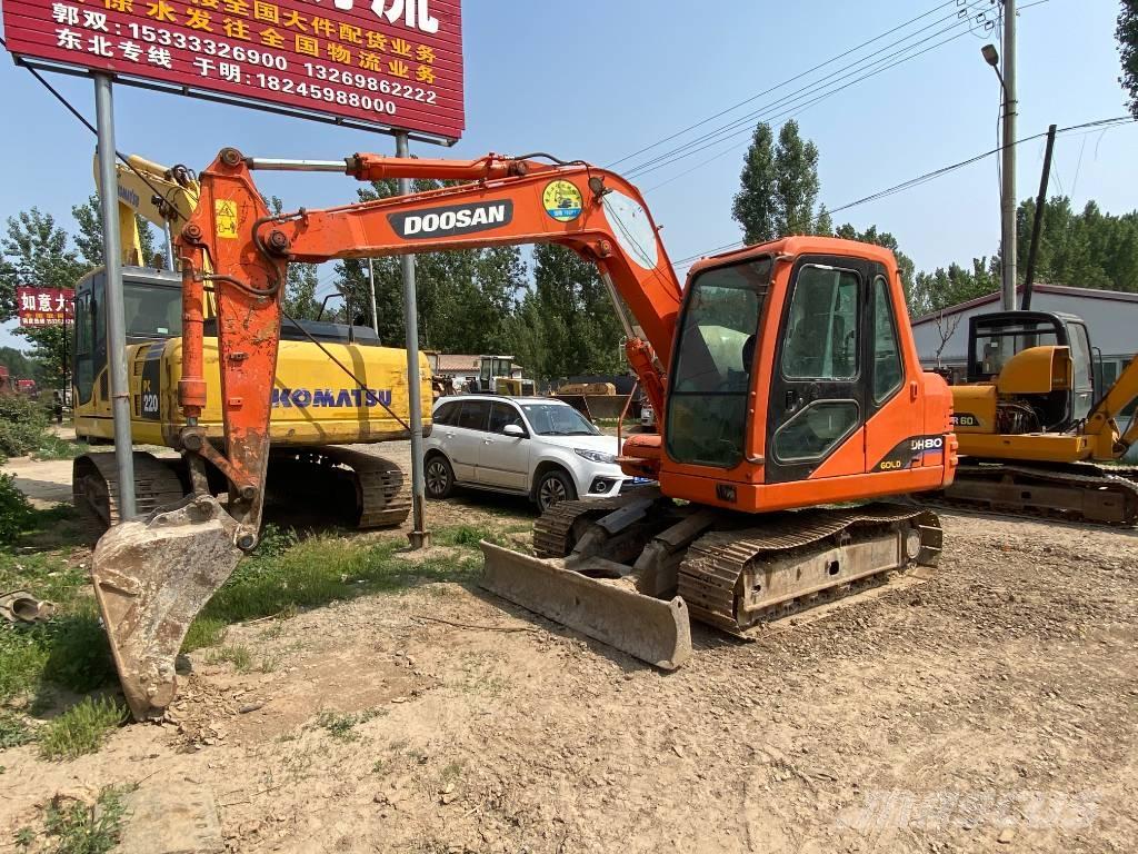 Doosan DH80 Верижен екскаватор