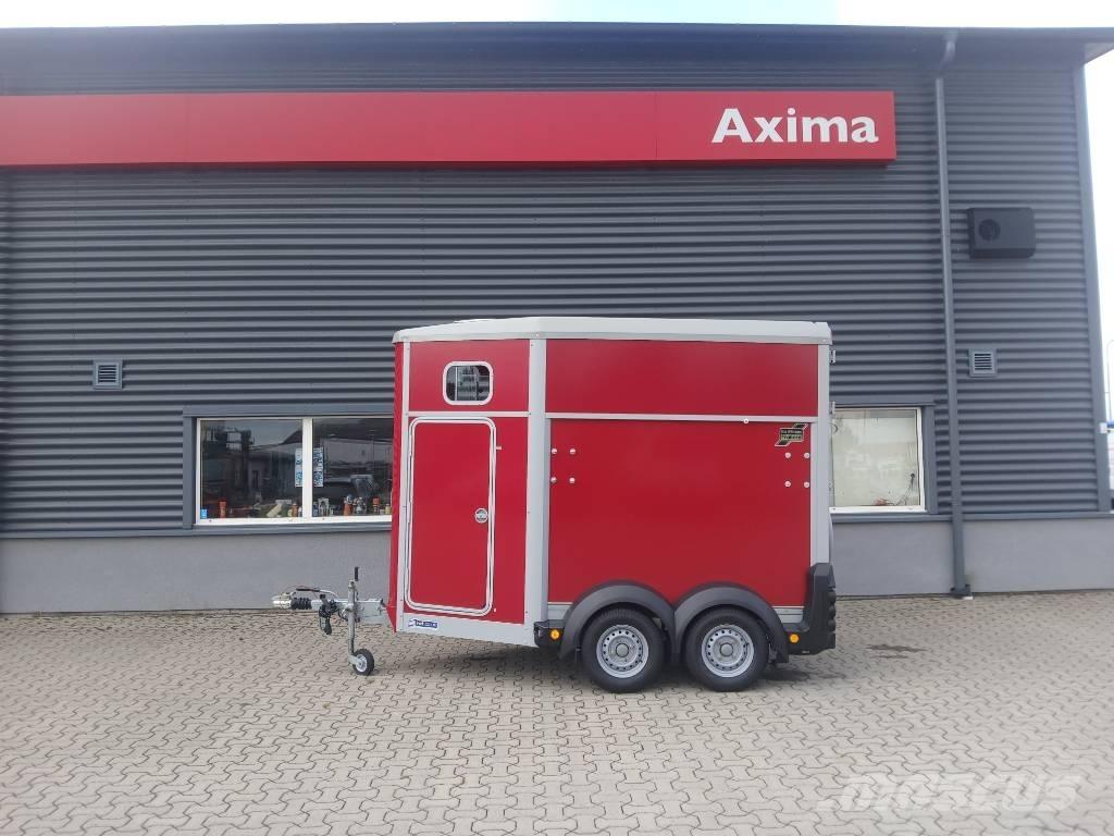 Ifor Williams HB403 Ремаркета за превоз на животни