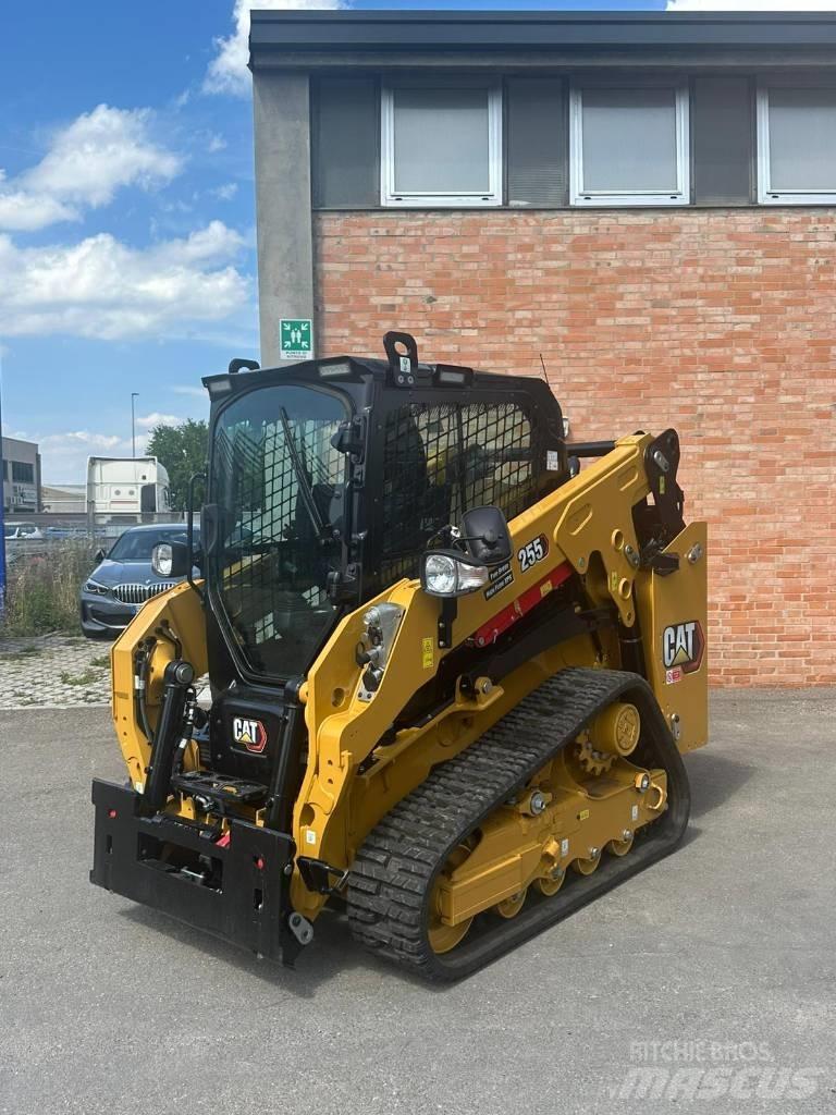 CAT 255 Верижен товарач