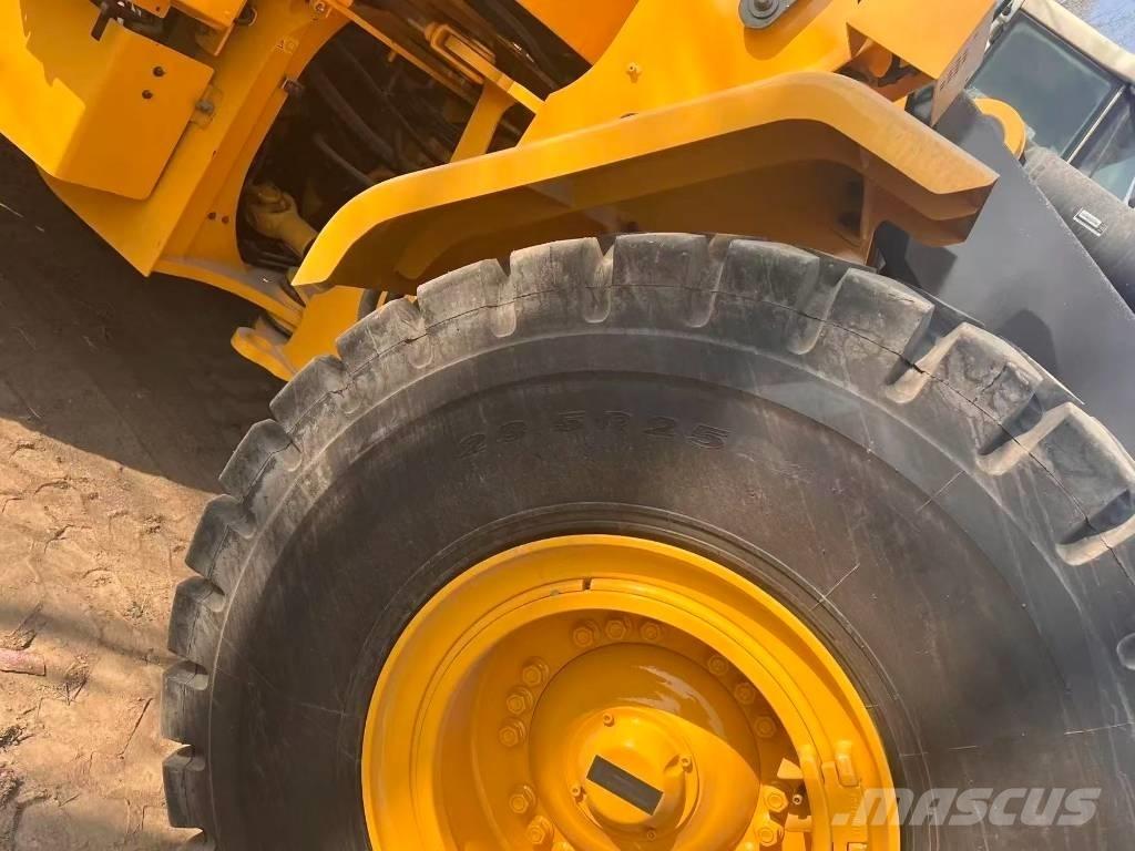 Volvo L 120 Колесни товарачи