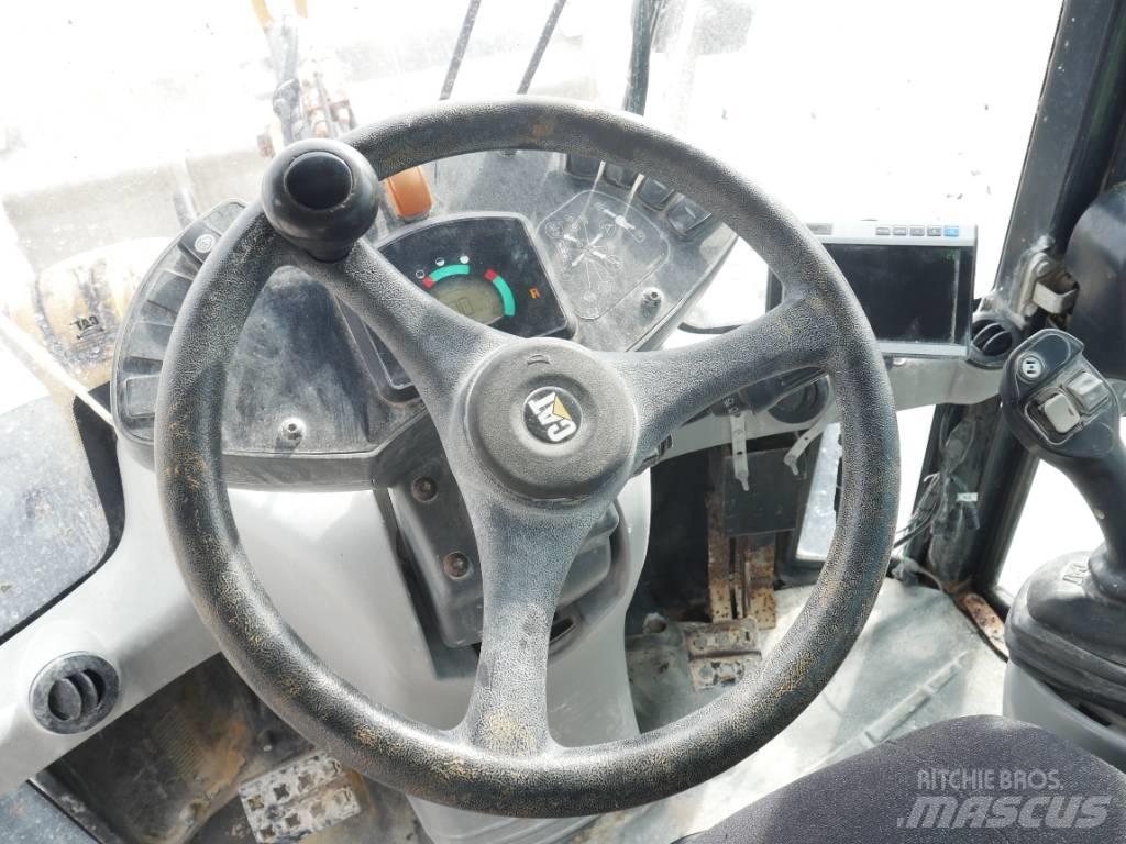 CAT 908 H Колесни товарачи