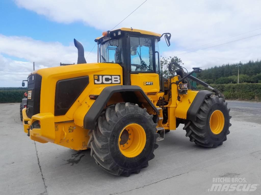 JCB 427 Колесни товарачи