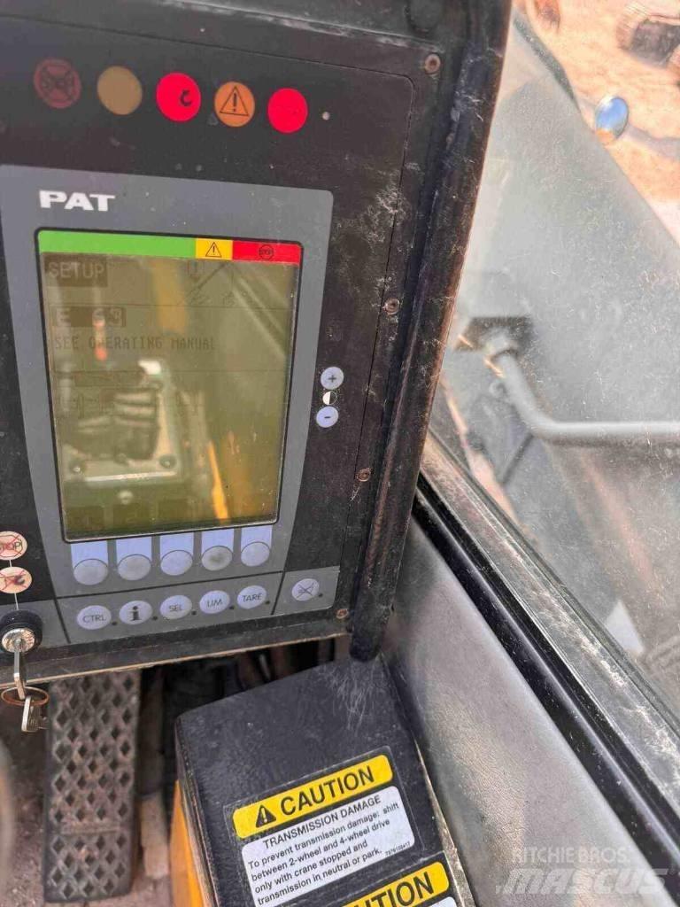 Grove RT 890 E Кранове за тежък терен