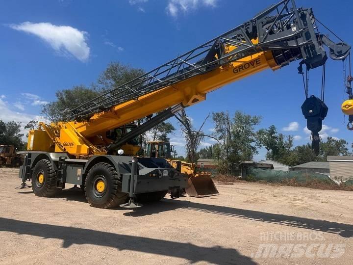 Grove RT 890 E Кранове за тежък терен