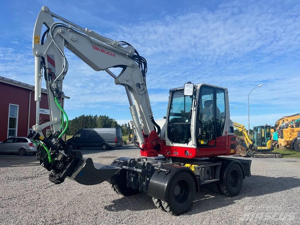 Takeuchi TB 395 W Колесни екскаватори
