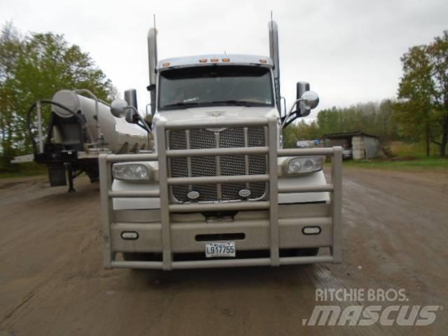 Peterbilt 567 Влекачи