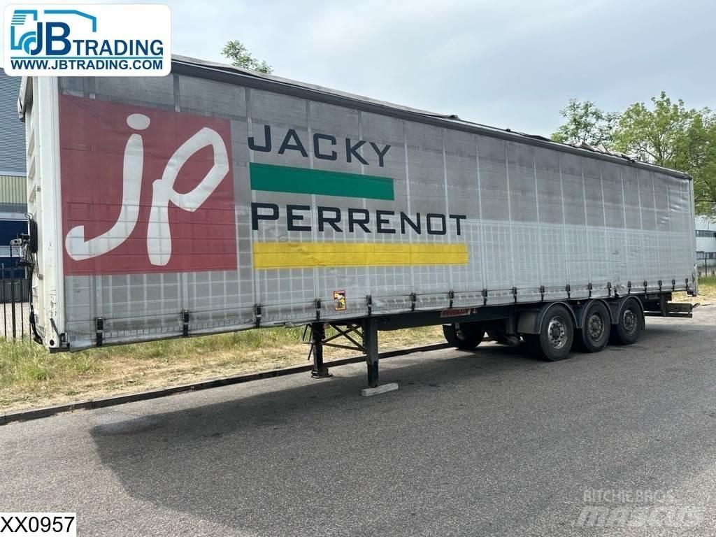 Fruehauf Tautliner Брезентови полуремаркета
