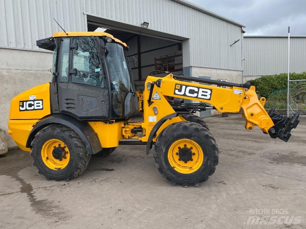JCB TM 220 Телескопични товарачи за селското стопанство