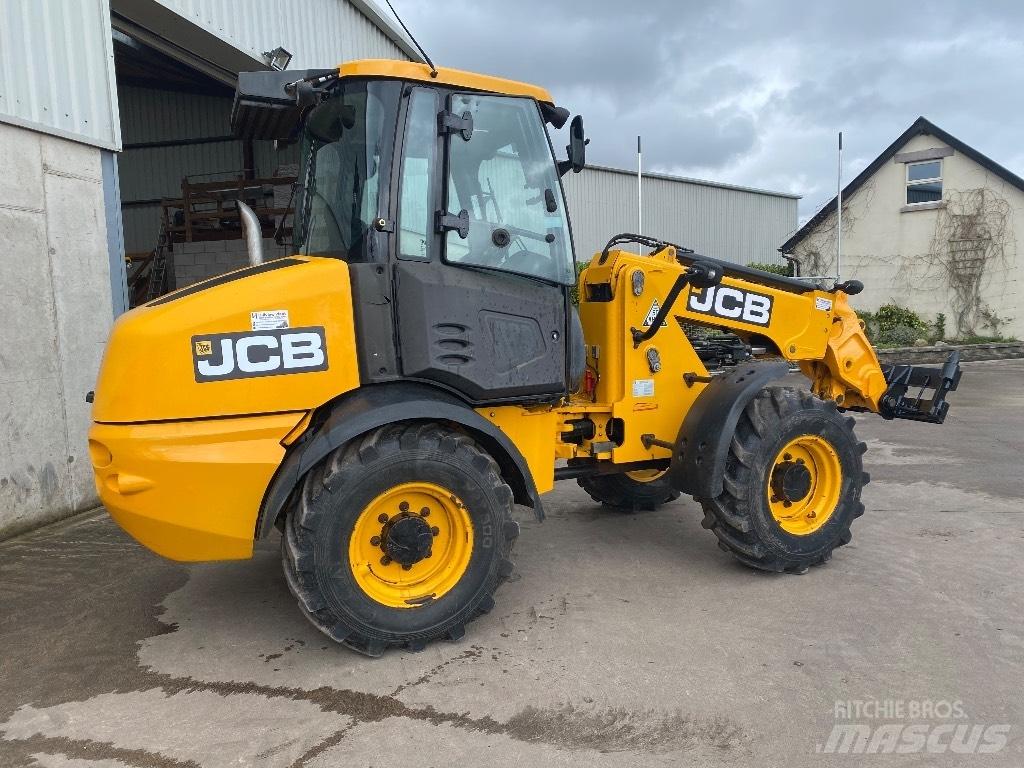 JCB TM 220 Телескопични товарачи за селското стопанство
