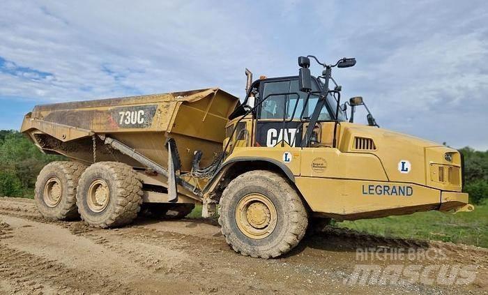 CAT 730C2 Верижни булдозери
