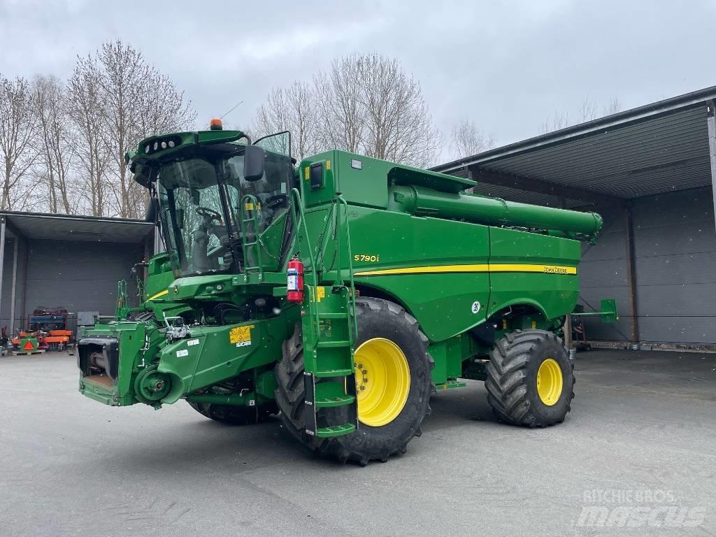 John Deere S790i Комбайни
