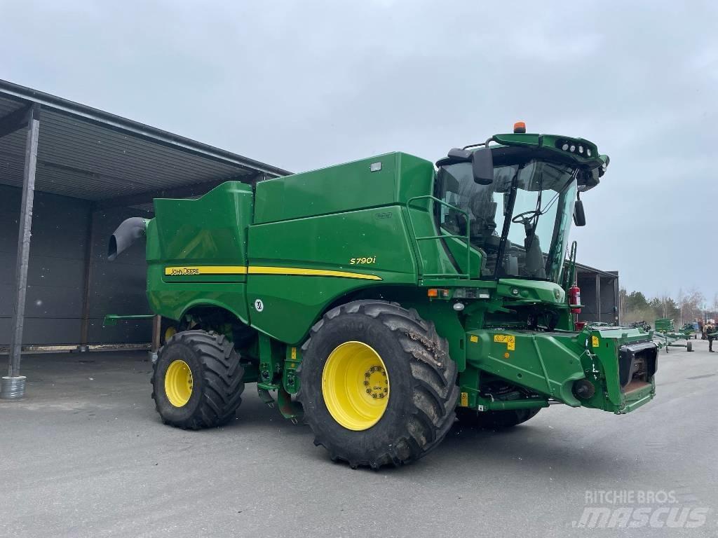 John Deere S790i Комбайни