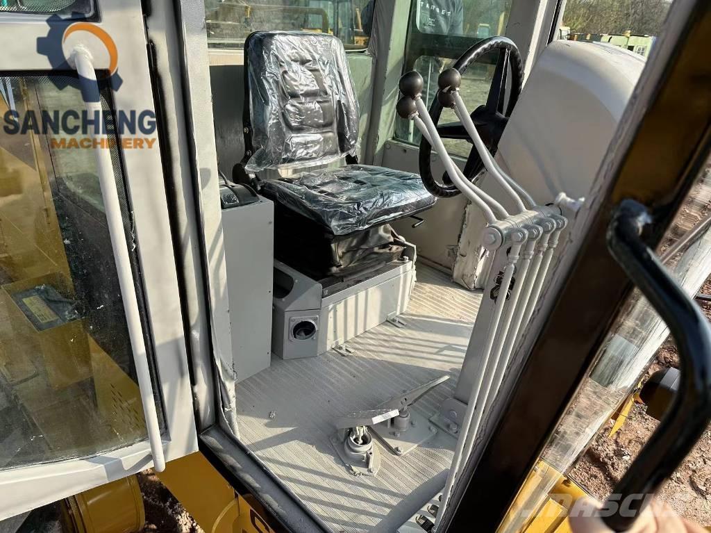 CAT 120 H Грейдери