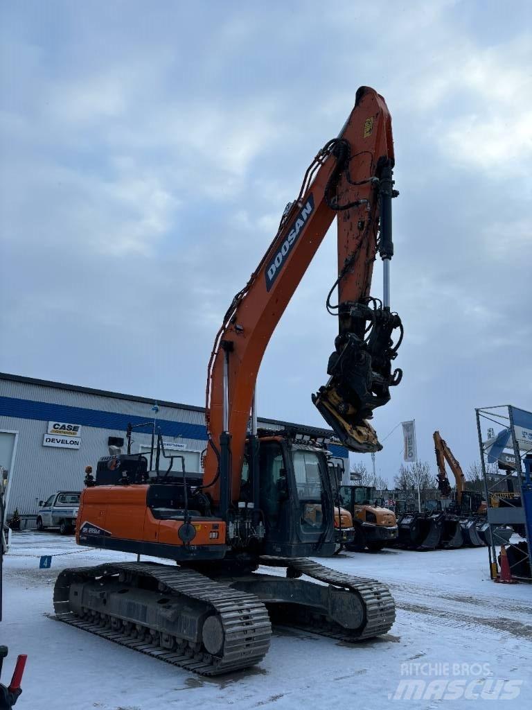 Doosan DX 255 LC-7 Верижен екскаватор