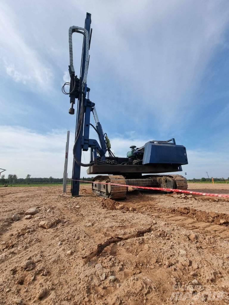 HWH Ramming Machine Пилоти
