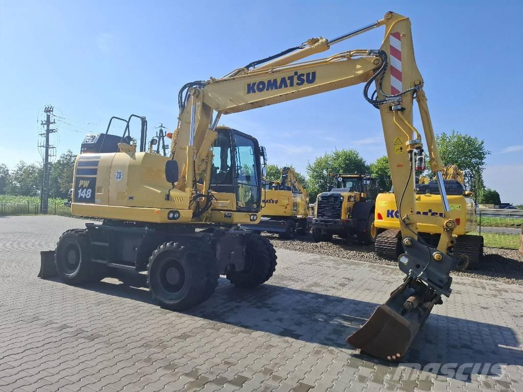 Komatsu PW 148-11 Колесни екскаватори