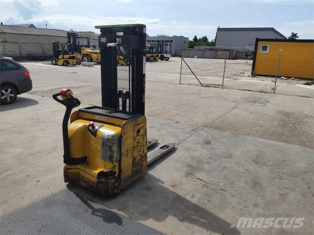 Yale MS16 AC Самоходни товарачи