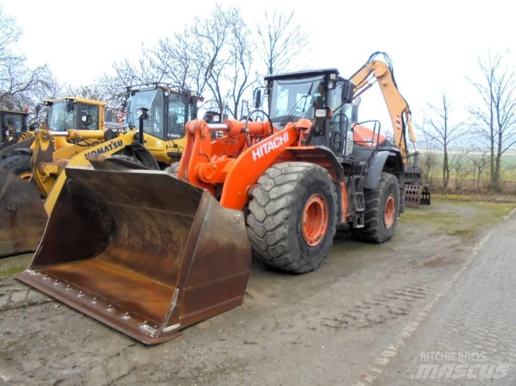 Hitachi ZW 310-6 Колесни товарачи