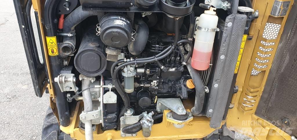CAT 301.4 C Мини екскаватори < 7 т