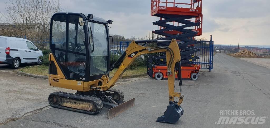 CAT 301.4 C Мини екскаватори < 7 т