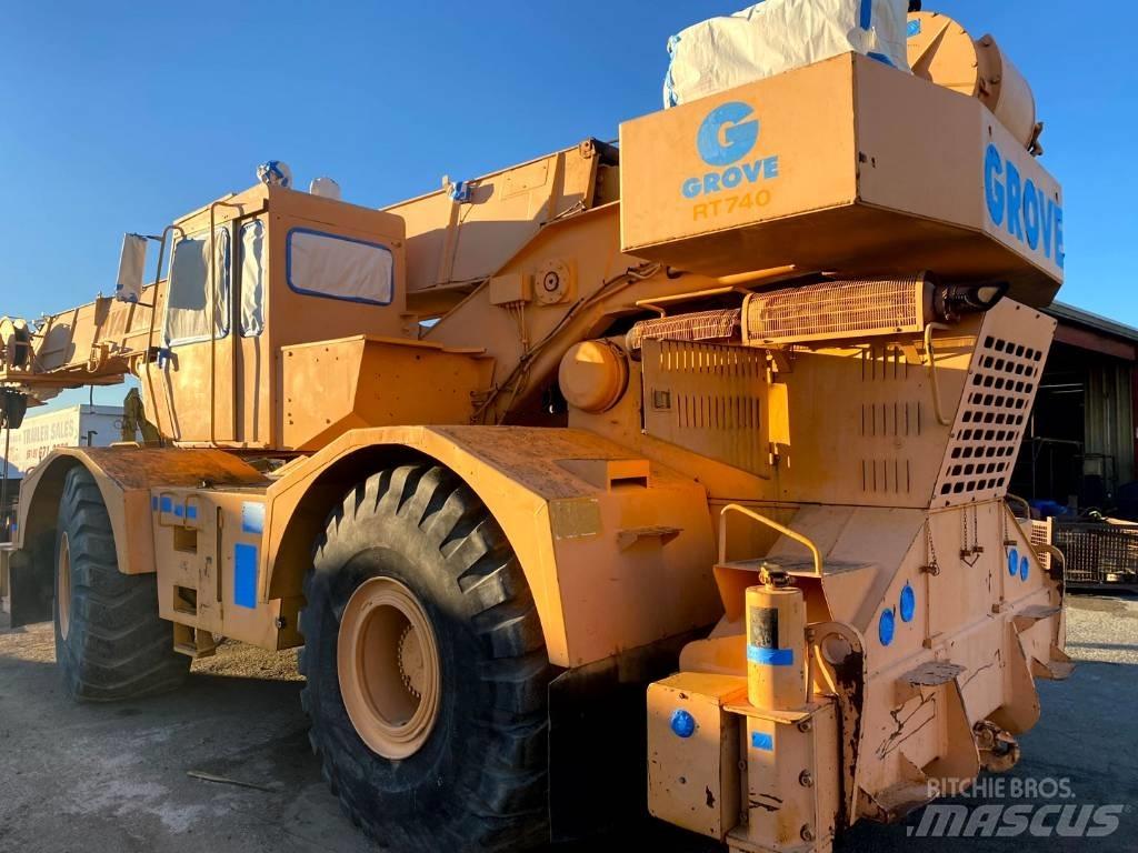 Grove RT 740 Кранове за тежък терен
